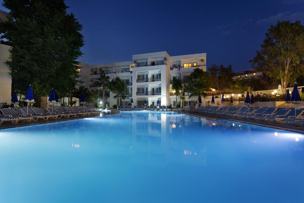 סייד Larissa Beach Club מראה חיצוני תמונה