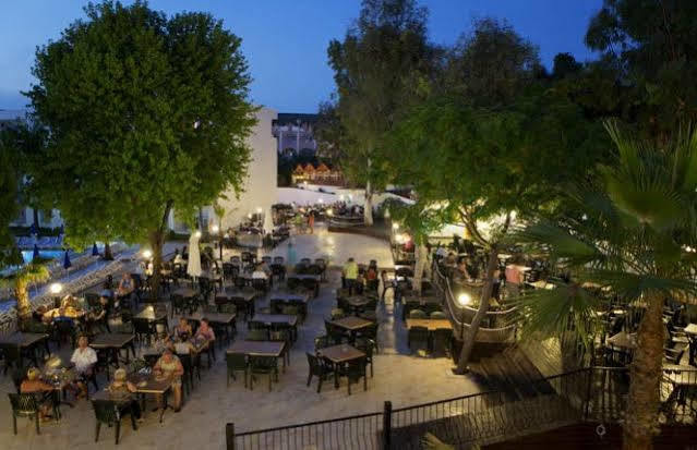 סייד Larissa Beach Club מראה חיצוני תמונה